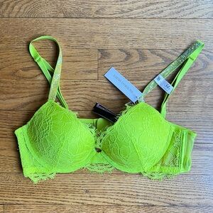 NWT Victoria's Secret Shine Chain Green Lace Push Up Bra Size 34A